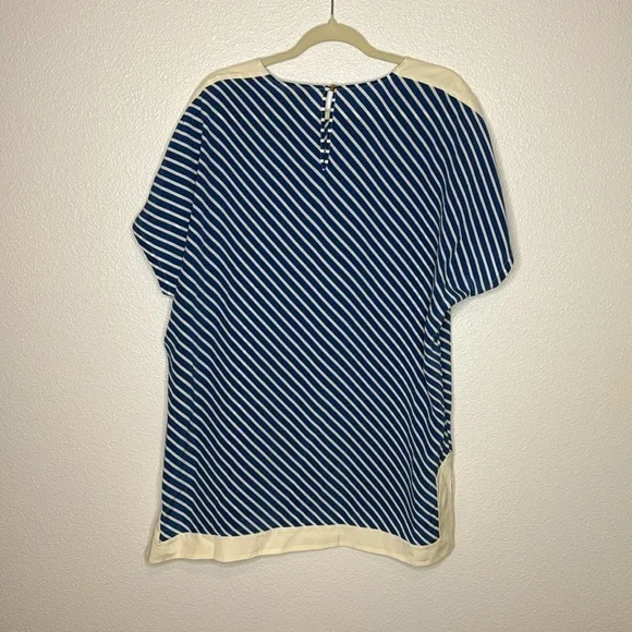 NWT Tory Burch Silk Blue White Striped Sheer Short Sleeve Blouse M $295 MSRP - Picture 5 of 5